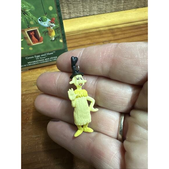 Hallmark Keepsake Ornament Green Eggs and Ham Dr. Seuss Mini Set Of 3 In Box - Picture 4 of 5